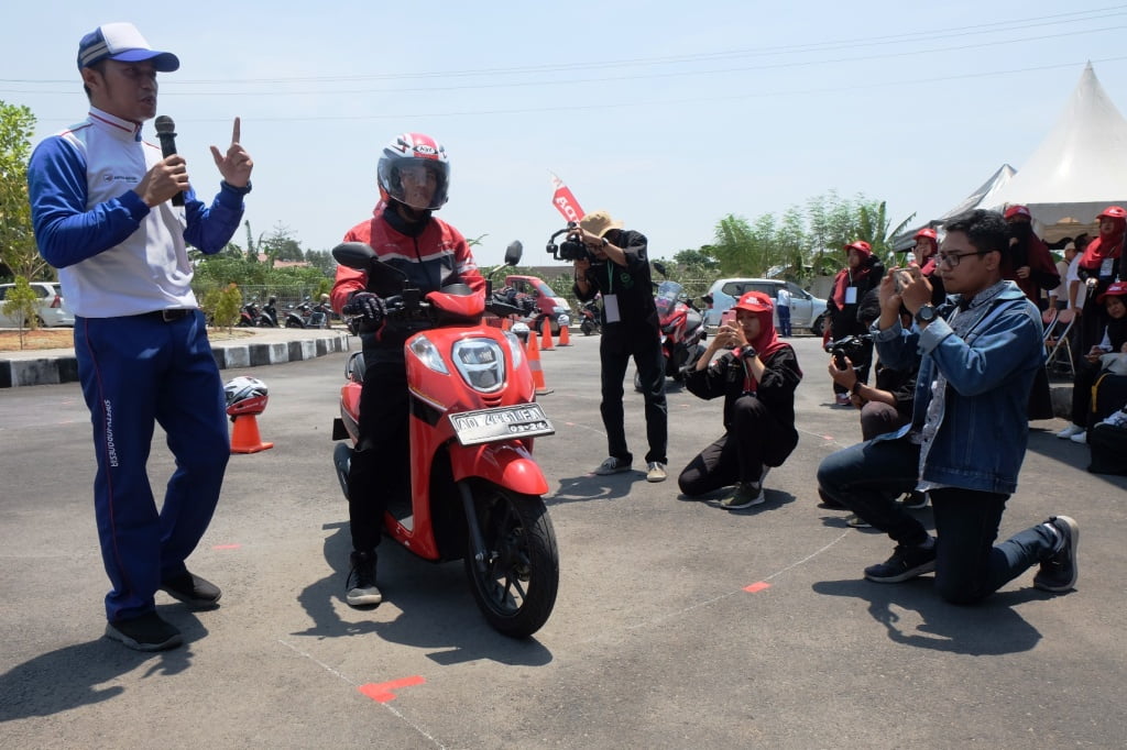 keselamatan berkendara