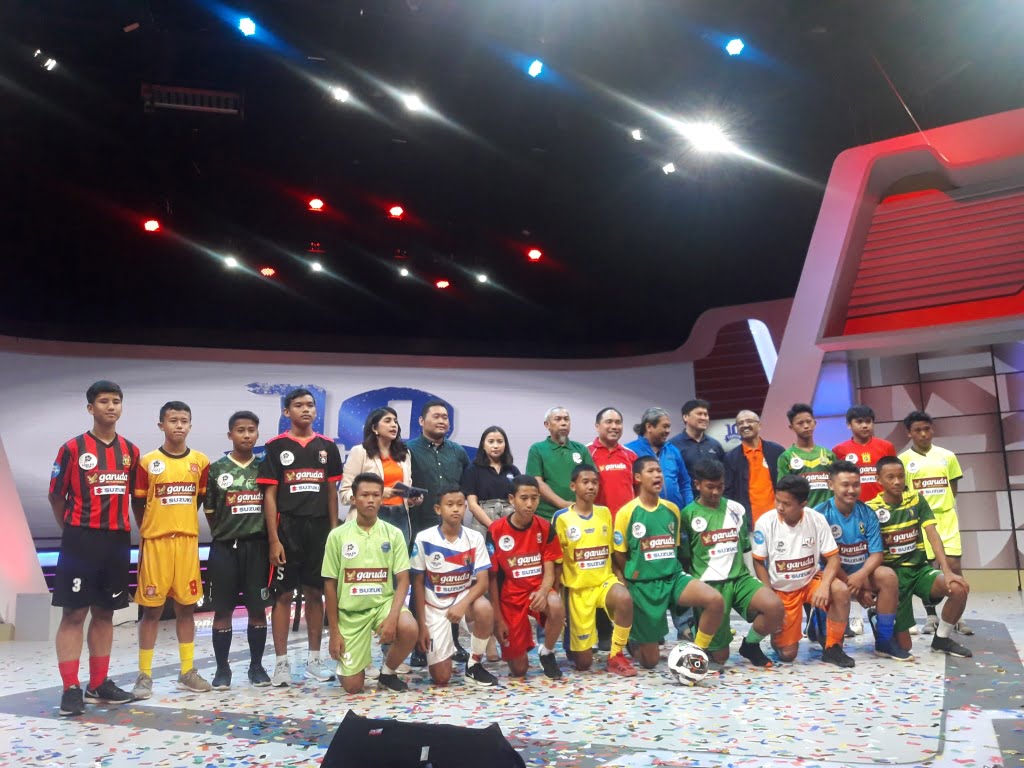 kompetisi sepak bola