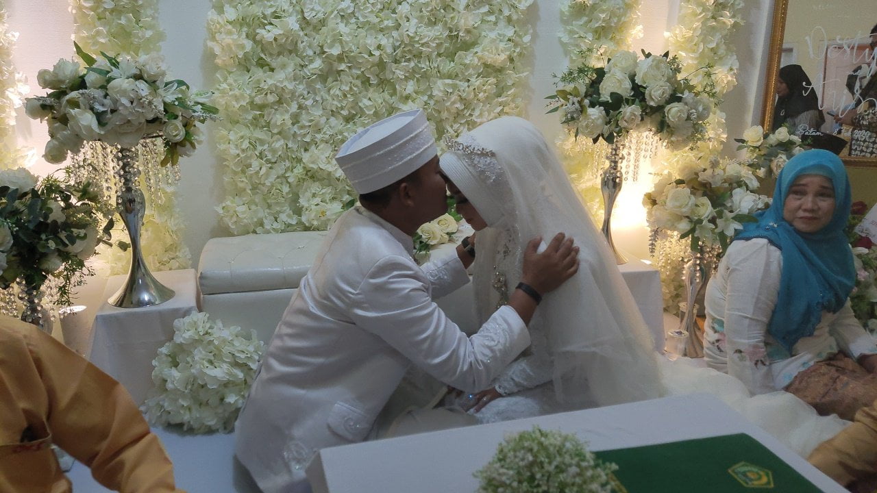 Arissandro dan Sang Istri