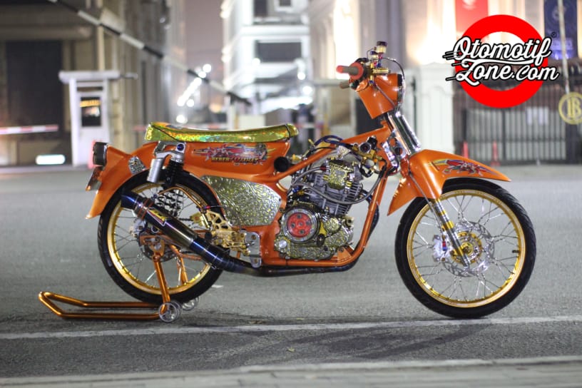 Honda C70