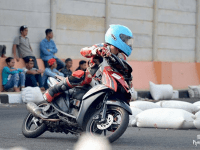 matik Injeksi panaskan road race