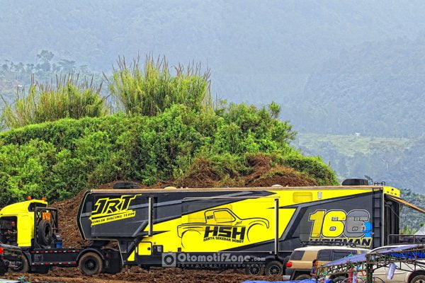 team sekelas JRT HSH Kalselpun hadir dievent latber offroad Jabar