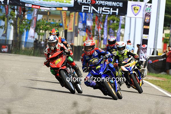 Pertarungan seru kelas Seeded