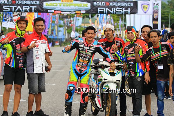 Maulana Ibrahim bersama team