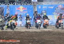 Grasstrack Blitar : Pertama Ikut Event Resmi Kelas Grasstrack Vespa Tembus 54 Starter. Mantab Rek !