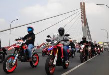 Berbagi Ilmu Modifikasi Bareng Komunitas Honda di Supermoto Street Gathering