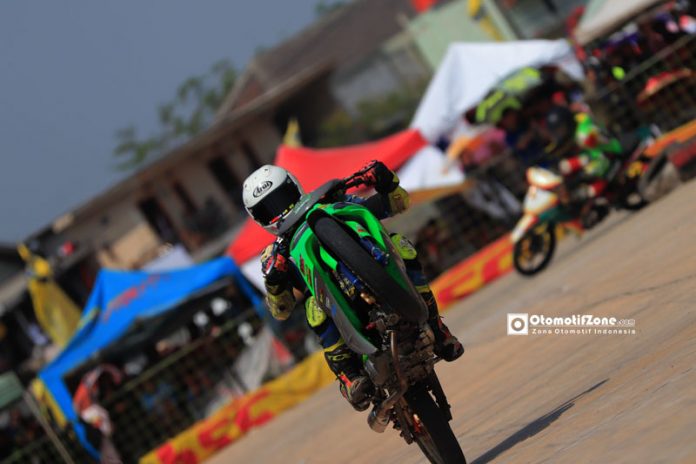 Selebrasi Tedy Permana Pada Kelas Mp2