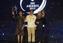 SUCI MULIYANI #172 Terima IMI Award 2019