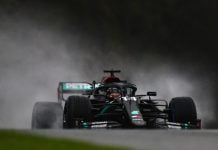 Hasil Kualifikasi Seri 2 F1 Austria 2020 : Hujan Lebat, Lewis Hamilton Tercepat Di Tempel Max Verstappen