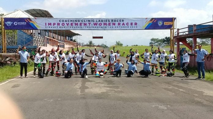 Women In Motorcycling