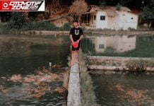 Sambil Nunggu Jadwal Balap, Sakti Andre Sibuk Bisnis Ikan Koi