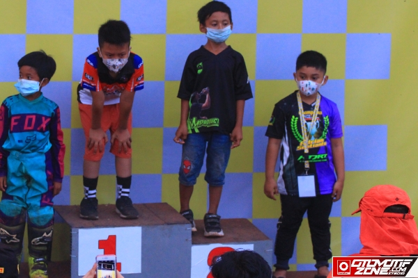First Race M. Kenzo Devandika – HTJRT Jogja Di Seri 1 BOS Junior Motocross , “Rasanya Greget!”