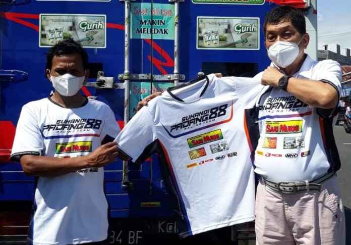 Suhandi-Padang-88