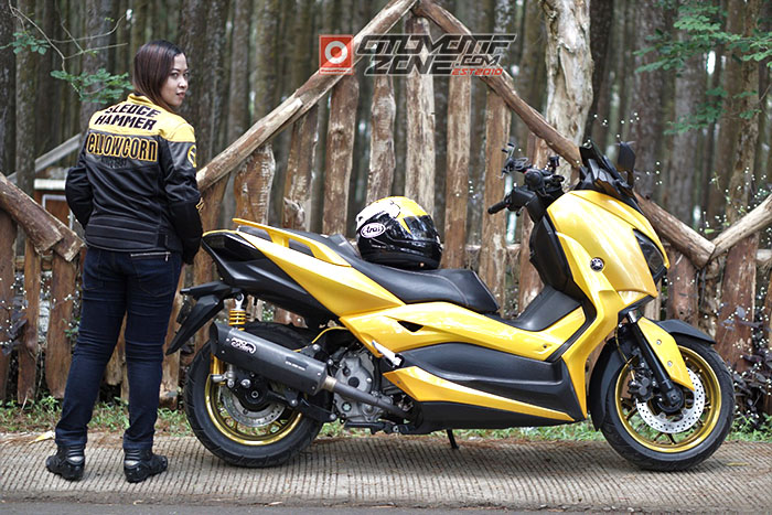 hobinya yang doyan keluyuran