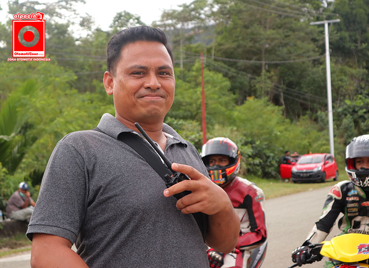 Rico Bakker, Pejuang Buper hanya memberikan dorongan dan motifasi kepada pebalap Jayapura