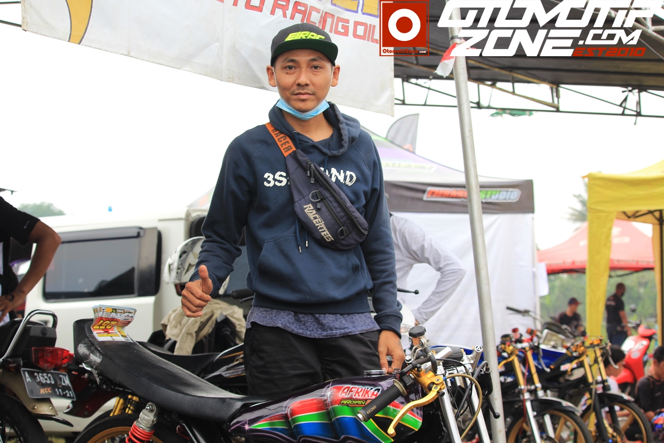 Ukry alias Sukri Permana Ardian 99 Putra Kembar