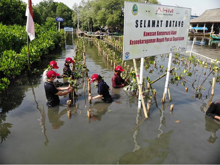 AHM Lestarikan Keanekaragaman Hayati di Jabar
