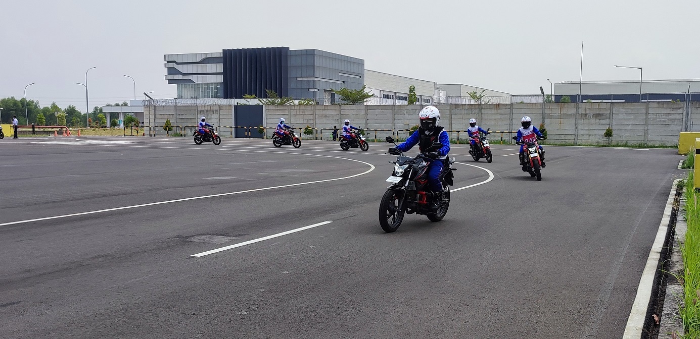 AHM Gandeng 3.550 Anak Muda Peduli Cari Aman