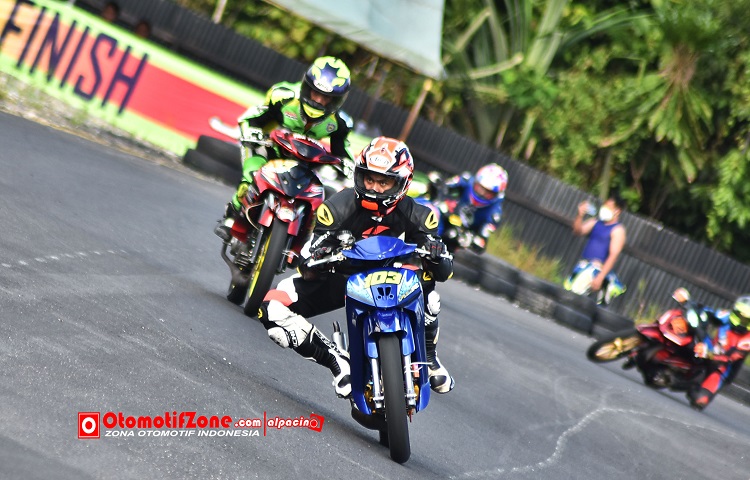 Bom hadiah juga menjadi Penentu diKelas Super Pro