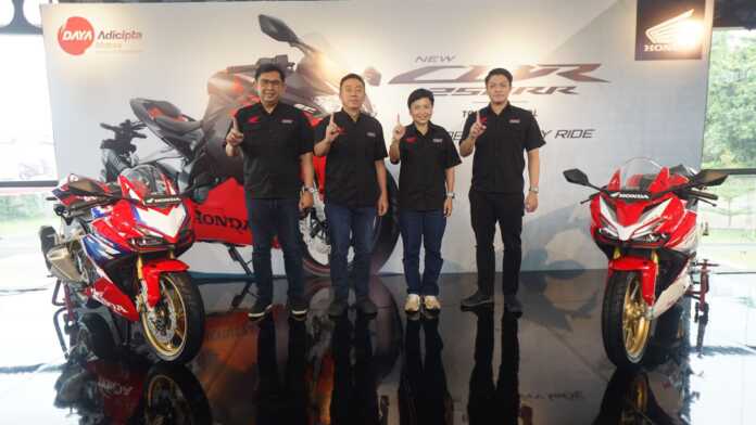 New Honda CBR250RR 1 New Honda CBR250RR