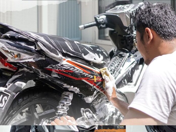 Cuci Motor