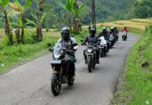 Cari Aman Menghindari Bahaya di Jalan Raya Honda CB X