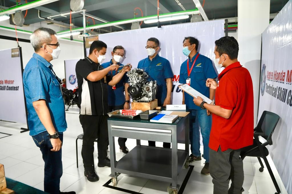 Uji Kompetensi Honda