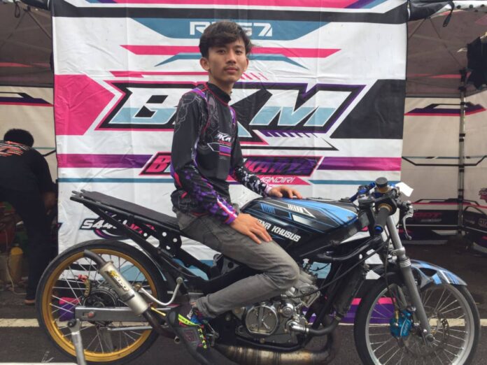 Diki Darma Buat BKM 7,1 Detik Sendirian di Ninja Standar Pemula (1)-min Diki Darma Buat BKM 7,1 Detik Sendirian di Ninja Standar Pemula
