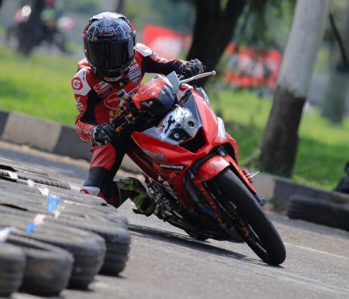 Dua Pebalap Honda Daya Jayadi Racing Team Raih Hasil Positif di Seri Perdana Kejurda Road Race Jabar 2024