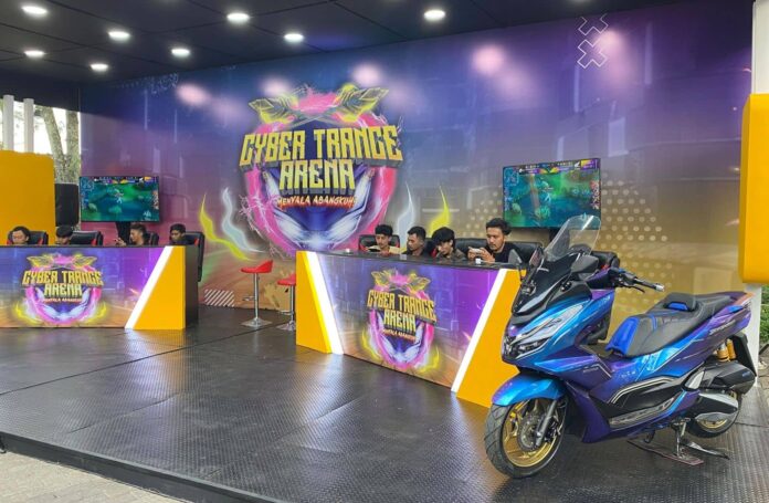 ‘Mabar Varian PCX’ Jalin Silaturahmi Bersama Komunitas Sepeda Motor Honda