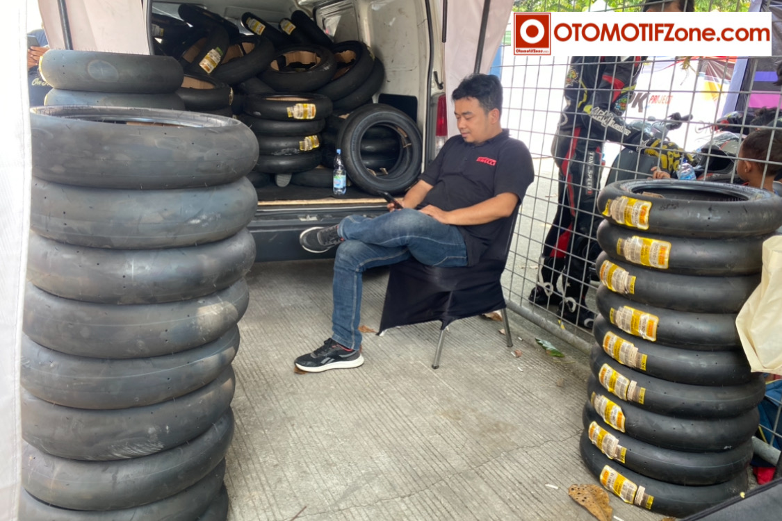 Ban pirelli