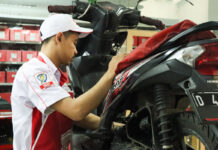 Diskon Spesial Hari Pahlawan di AHASS untuk TNI, Polri, Tenaga Kesehatan, dan Guru Diskon Spesial Hari Pahlawan di AHASS untuk TNI, Polri, Tenaga Kesehatan, dan Guru