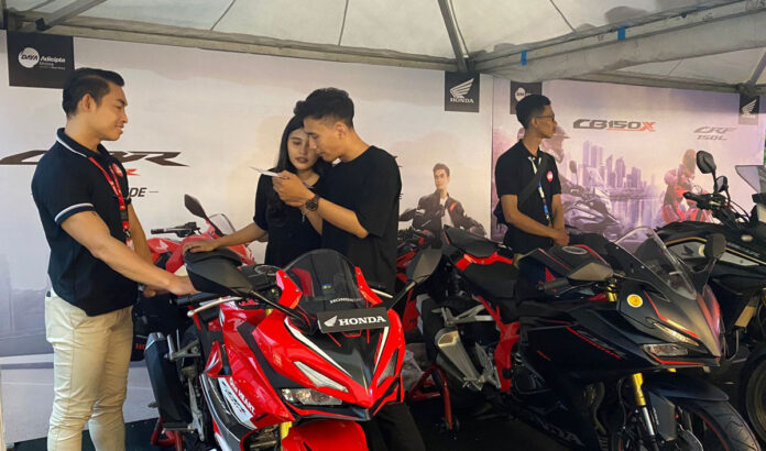 Honda Sport Motoshow 2024 Hadir di Bandung dengan Aktivitas dan Promo Spesial (1) Honda Sport Motoshow 2024 Hadir di Bandung dengan Aktivitas dan Promo Spesial (1)