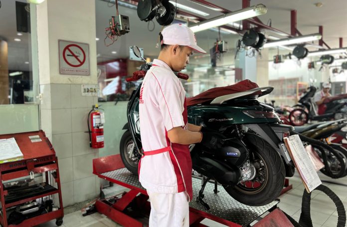 Kenali Tanda Motor Harus Diservis Sebelum Terlambat