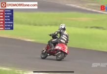 Paksa Kinerja Velg, Ahmad Saugi Menang Dramatis FFA Small Frame Paksa Kinerja Velg, Ahmad Saugi Menang Dramatis FFA Small Frame