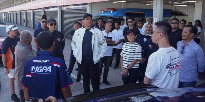 Menpora Dito Ariotedjo Tinjau Kesiapan Sirkuit Mandalika Sambut MotoGP Indonesia 2025