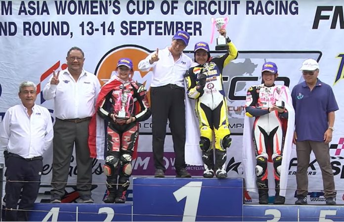Fisichella Kusumawardhani Menang Dramatis di Race 2 FIM Asia Women Cup of Circuit Racing 2025