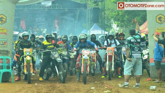 Ribuan Peserta Ramaikan Gas Bareng Barudak Abret di Ciamis