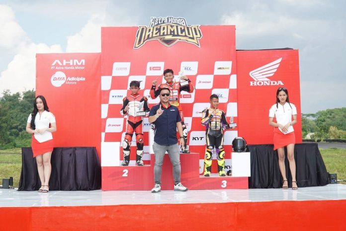 Honda Daya Jayadi Racing Team Cetak Prestasi di Astra Honda Dream Cup 2026 (2) Honda Daya Jayadi Racing Team Cetak Prestasi di Astra Honda Dream Cup 2026