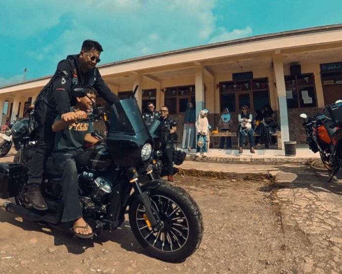 X Brotherhood Indonesia Dukung UMKM dan Berbagi Kebahagiaan (1) X Brotherhood Indonesia Dukung UMKM dan Berbagi Kebahagiaan