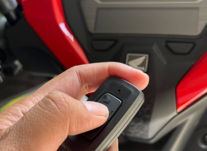 Mengaktifkan Anti Theft Alarm