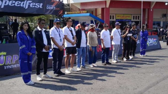 TRAGEDI TRIBUN ROBOH