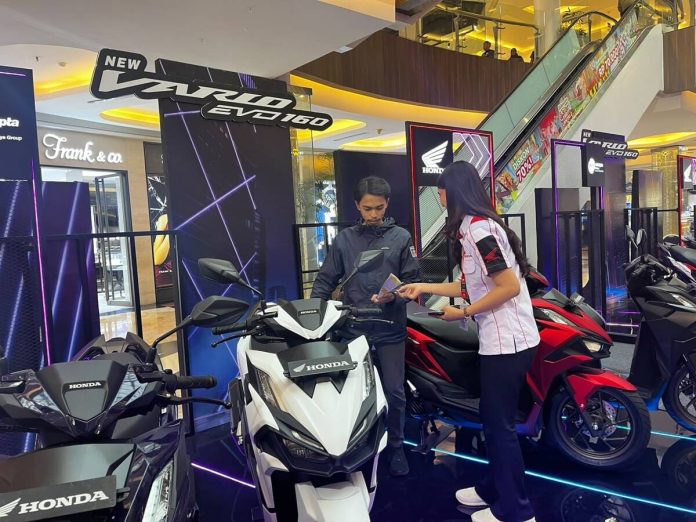 Vario Evo 160 Hadir di Trans Studio Mall Bandung